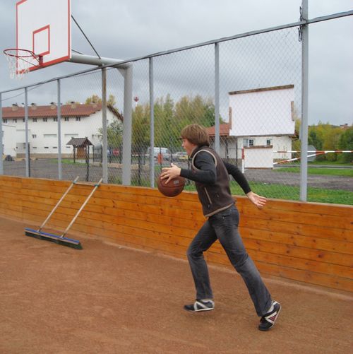 Спортивные игры в коттеджном поселке Спас-Каменка