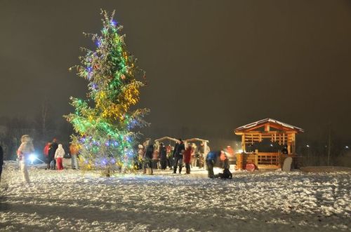 Зона отдыха в коттеджном поселке Спас-Каменка