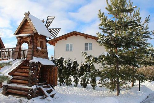 Детская площадка коттеджного поселка Спас-Каменка