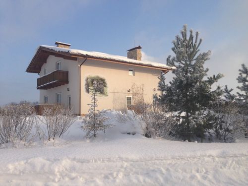 Коттедж в поселке Спас-Каменка