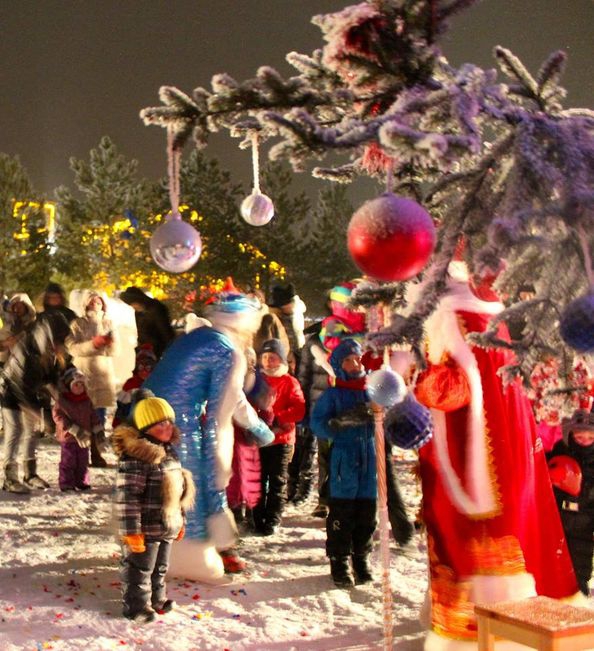 Праздник открытия елки