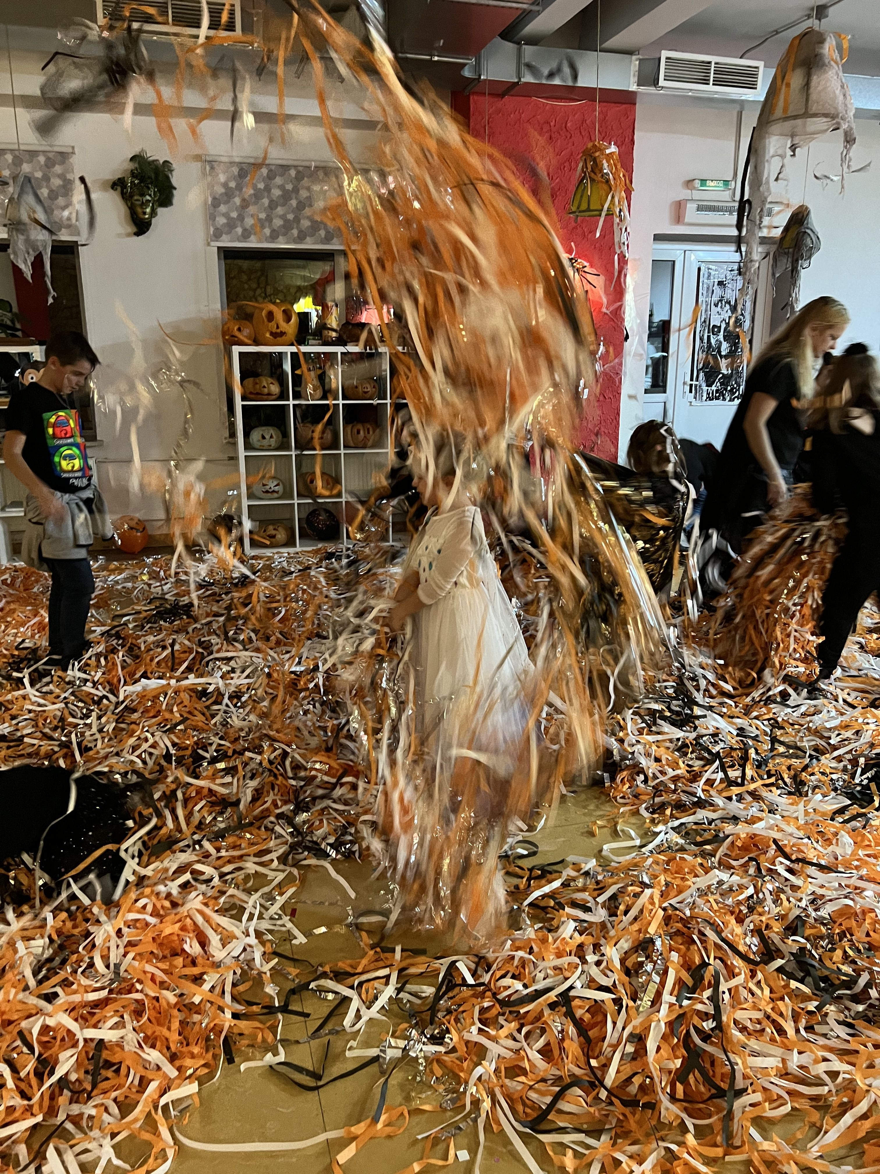 Бумажная вечеринка Хэллоуинн 22 в Спас-Каменке