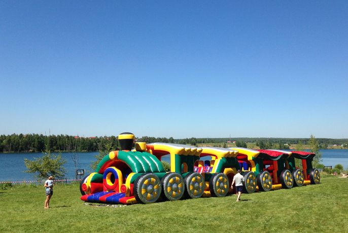 Озеро - центр жизни на Спас-Каменке!