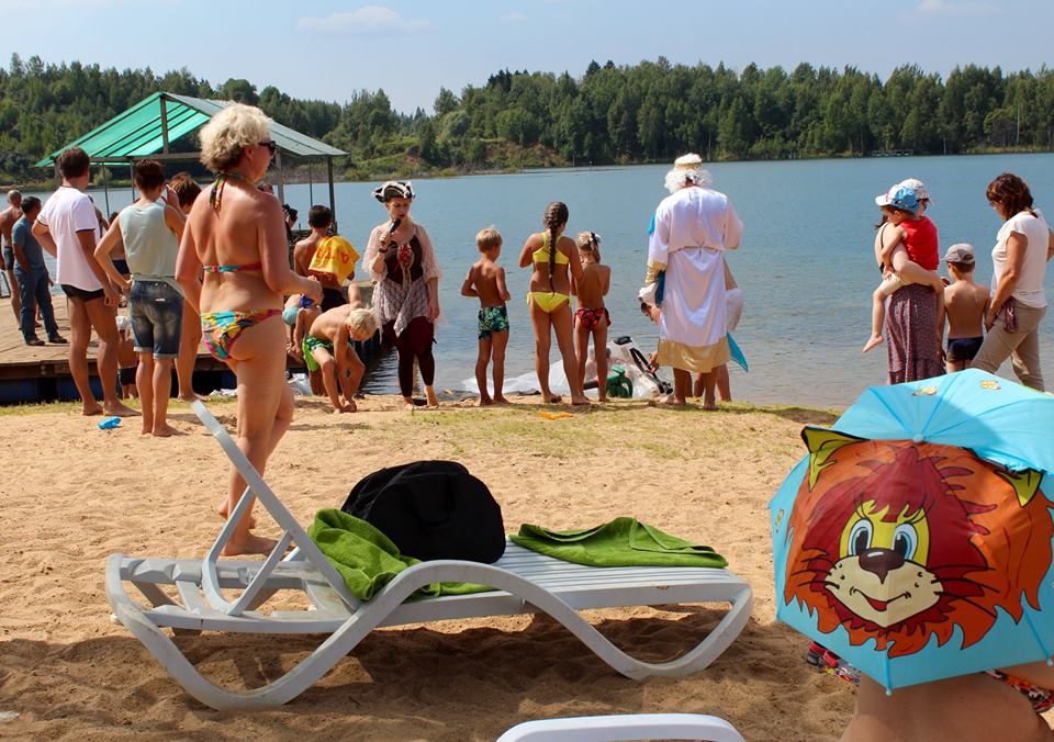 Праздник у воды Веселые игры на пляже в Спас-Каменке