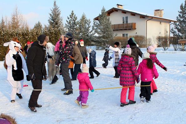 Играем и танцуем