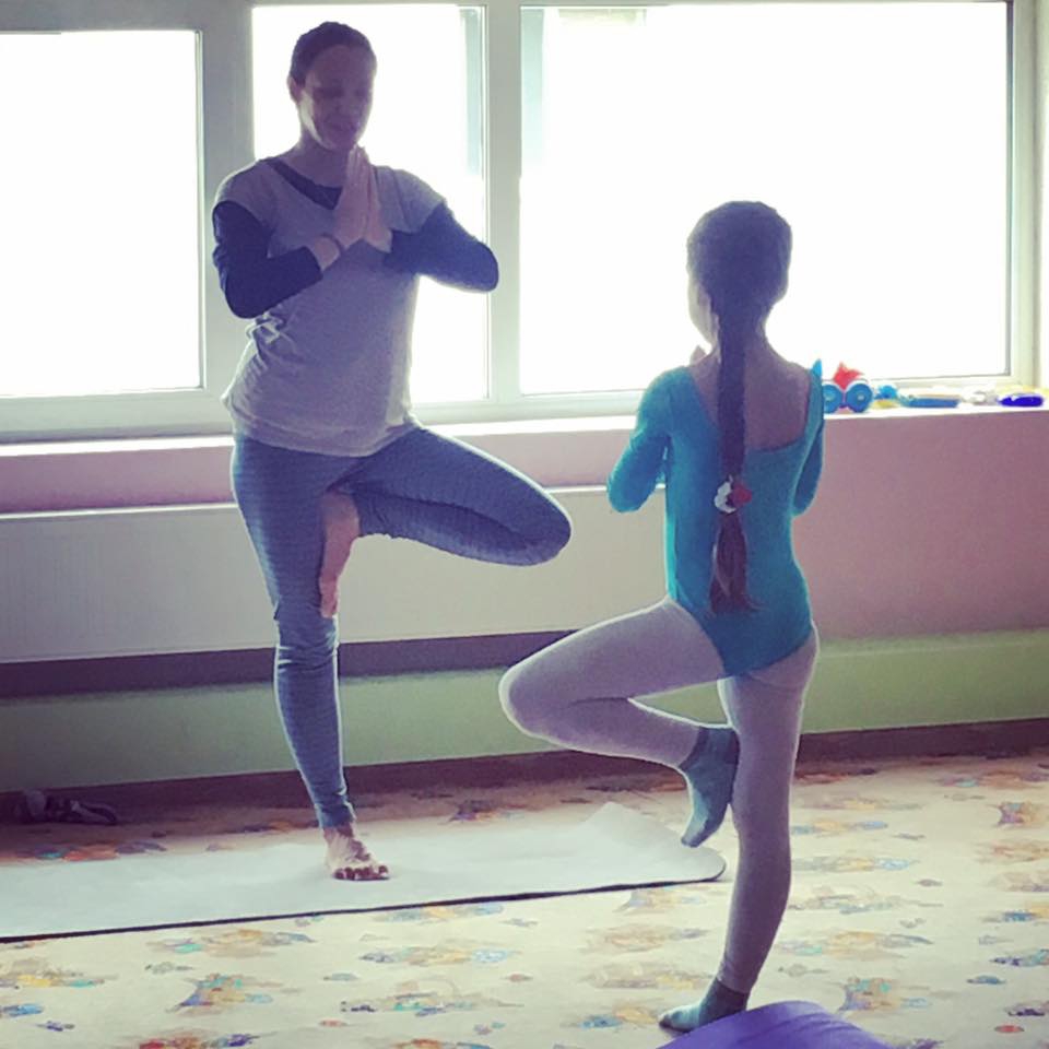 Йога в Спас-Каменке Йога для детей