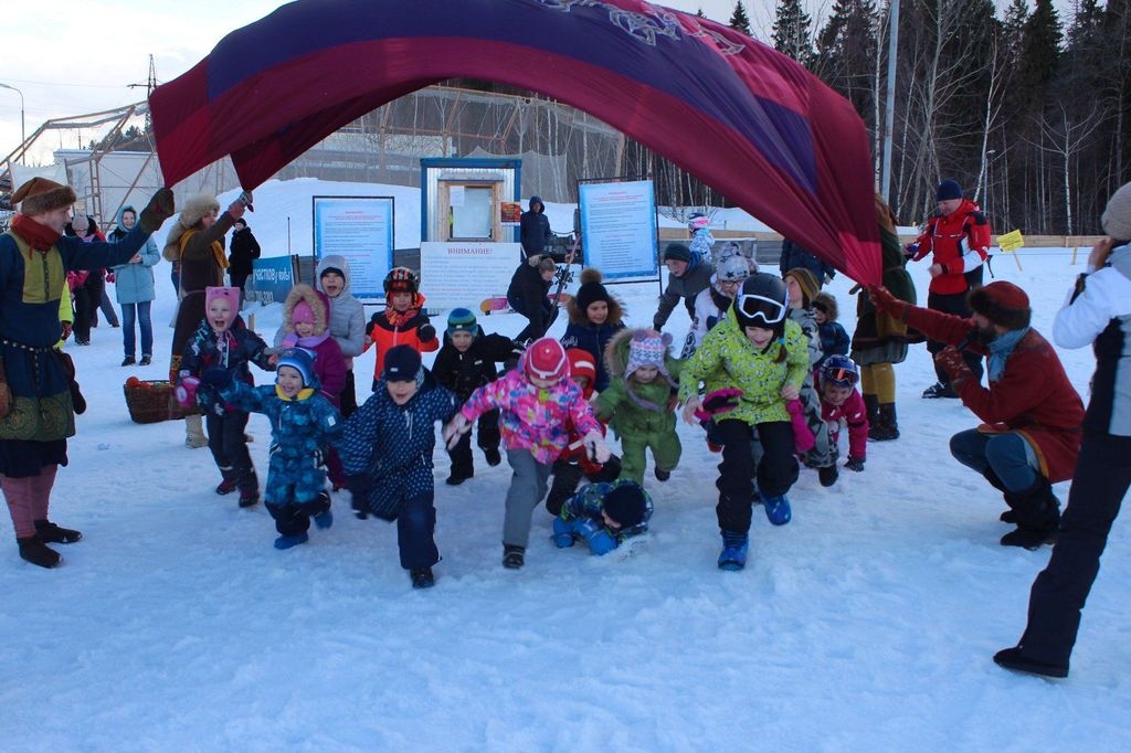 Веселые игры на Масленицу Масленица в Спас-Каменке 2019